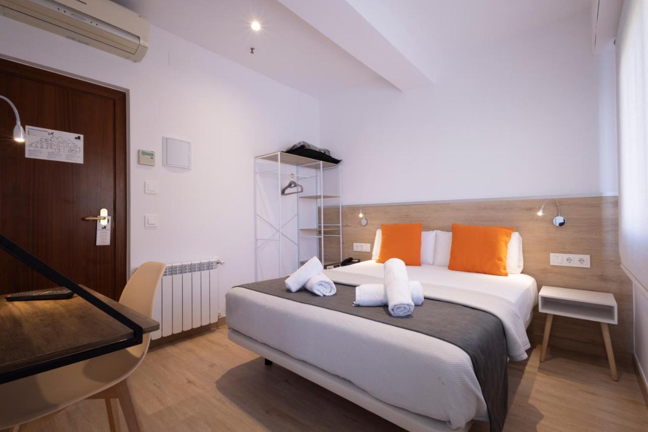 Sans 2* Barcelone